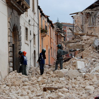 Terremoto L'Aquila 2009
