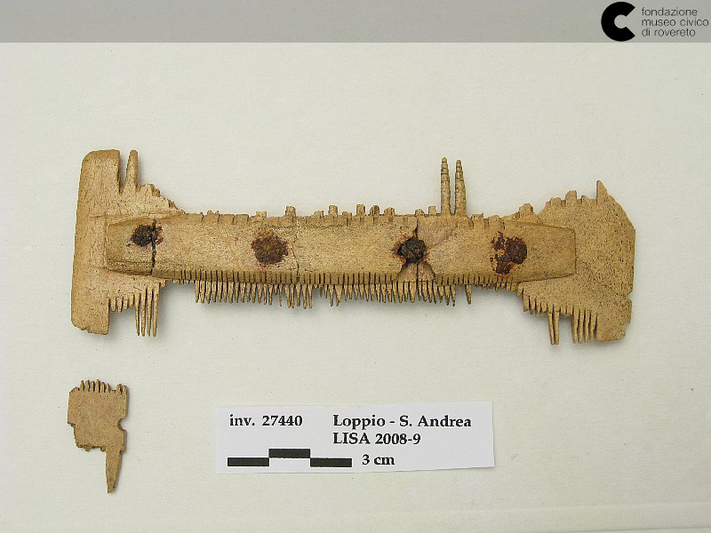 Il sito archeologico di S. Andrea - Loppio | reperti in osso