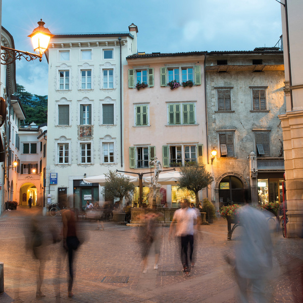 izi.TRAVEL Rovereto tra palazzi e musei
