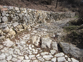 Strada solcata