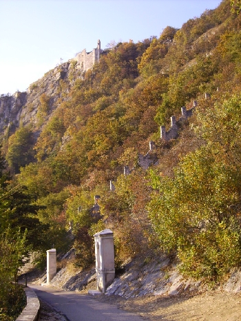 La Via Crucis e il Castello